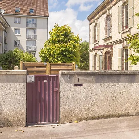 Apartment Bonappart 4 - Charme Napoleonien & Confort
