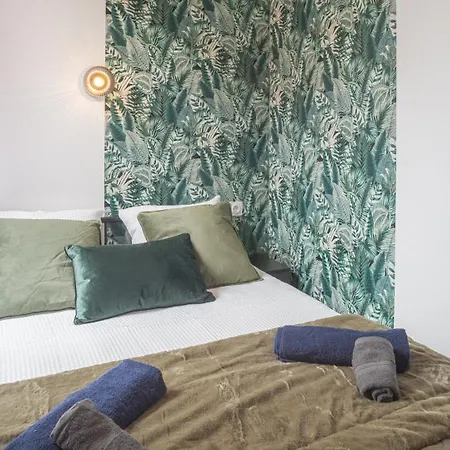 Bonappart 4 - Charme Napoleonien & Confort Apartman