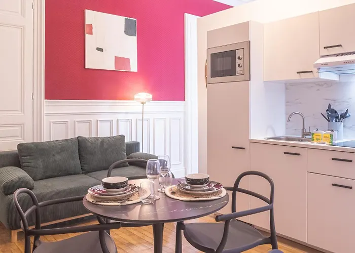 Bonappart 4 - Charme Napoleonien & Confort Lägenhet Troyes