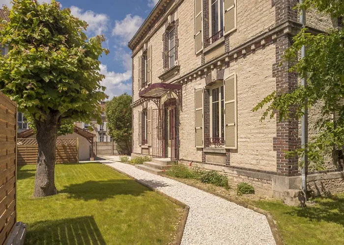 Bonappart 4 - Charme Napoleonien & Confort * Troyes